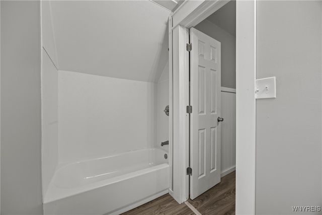 1361 North Avenue, Niagara Falls, NY 14305