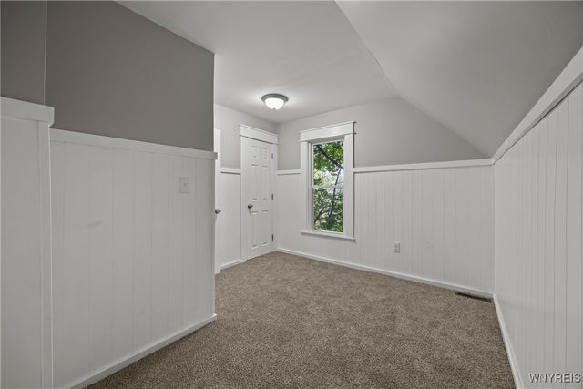 1361 North Avenue, Niagara Falls, NY 14305