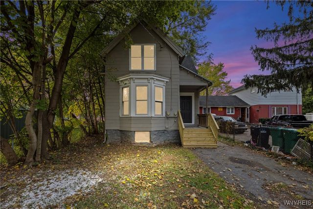 1361 North Avenue, Niagara Falls, NY 14305