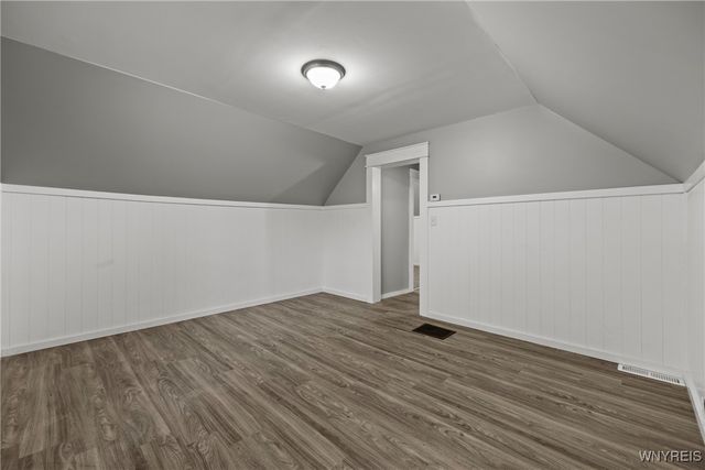 1361 North Avenue, Niagara Falls, NY 14305