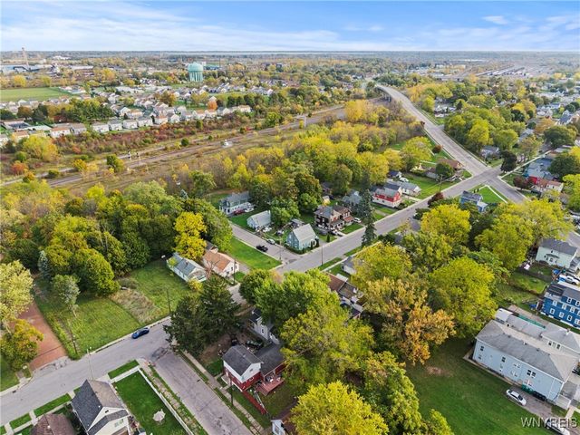 1361 North Avenue, Niagara Falls, NY 14305