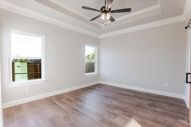 9209 Parkview Circle, Tolar, TX 76476