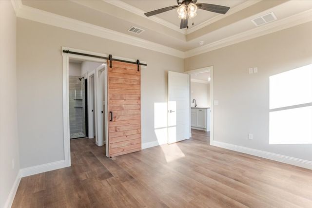 9209 Parkview Circle, Tolar, TX 76476