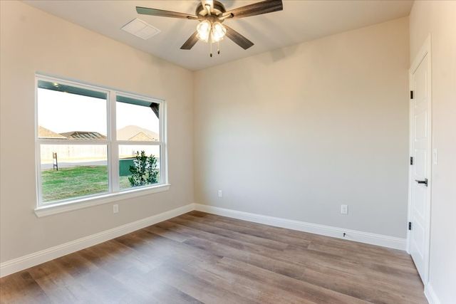 9209 Parkview Circle, Tolar, TX 76476