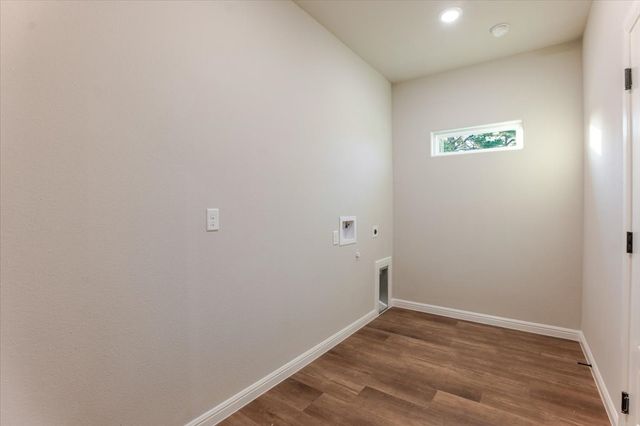 9209 Parkview Circle, Tolar, TX 76476