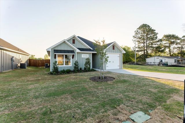9209 Parkview Circle, Tolar, TX 76476