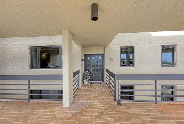 1095 GULF OF MEXICO DRIVE 502, Longboat Key, FL 34228