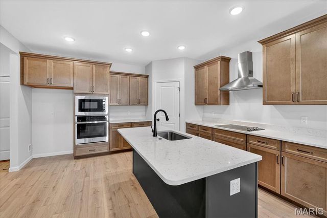 237 Arpent Alley, St Charles, MO 63301