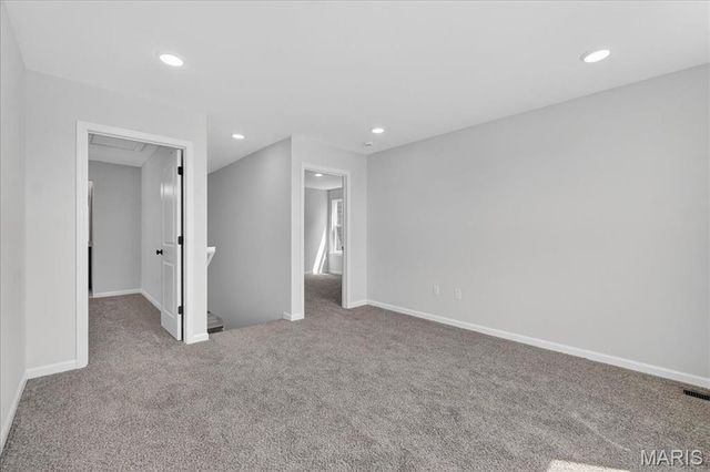 237 Arpent Alley, St Charles, MO 63301