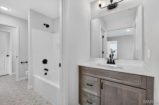 237 Arpent Alley, St Charles, MO 63301