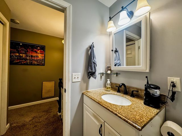 131 Pine Circle, Bennington, VT 05201