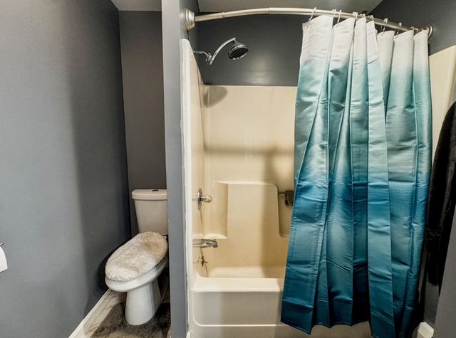 131 Pine Circle, Bennington, VT 05201