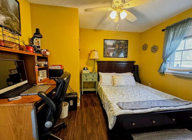 131 Pine Circle, Bennington, VT 05201