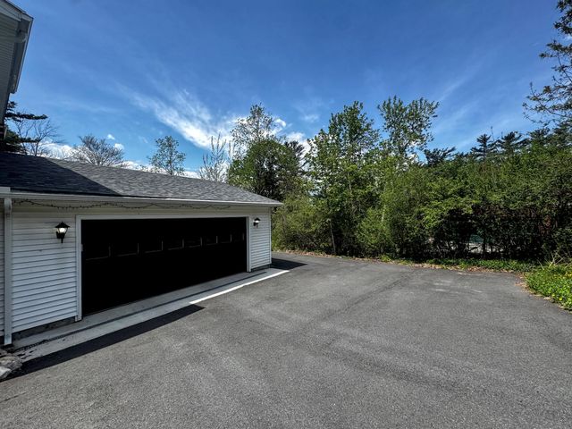 131 Pine Circle, Bennington, VT 05201