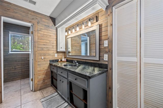 3743 Rocky Woods Drive, Kingwood, TX 77339