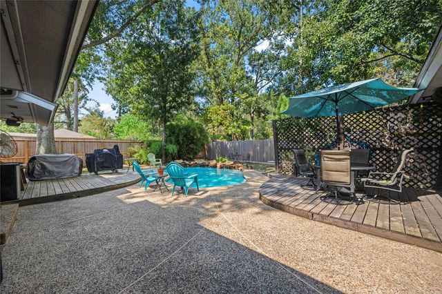 3743 Rocky Woods Drive, Kingwood, TX 77339