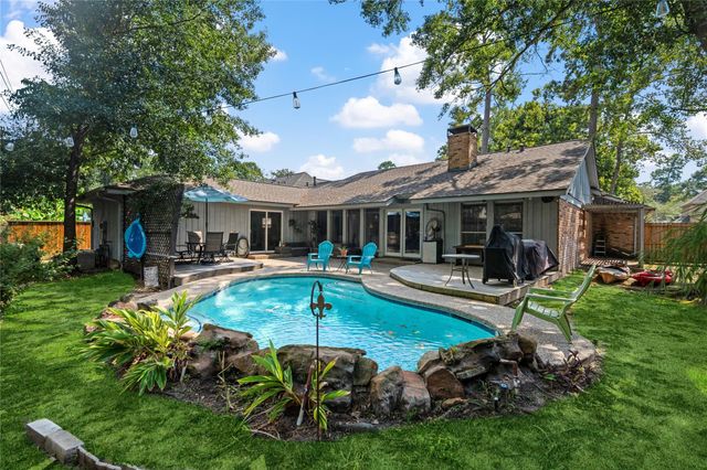 3743 Rocky Woods Drive, Kingwood, TX 77339