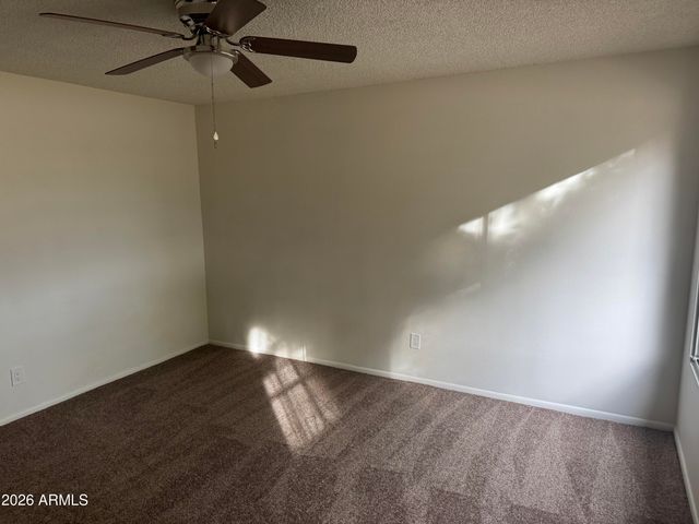 6733 N 44TH Avenue, Glendale, AZ 85301