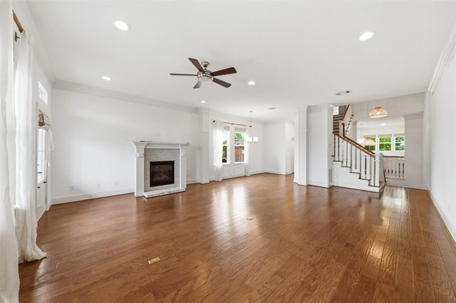 930 Dunbar Street, Houston, TX 77009