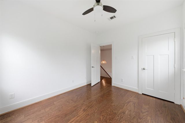 930 Dunbar Street, Houston, TX 77009