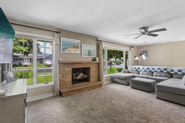 204 6th Street, Waunakee, WI 53597