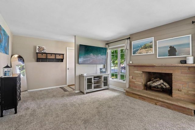 204 6th Street, Waunakee, WI 53597