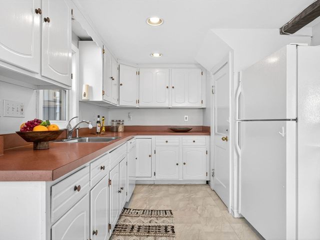 1234 Walnut St, Newton, MA 02461