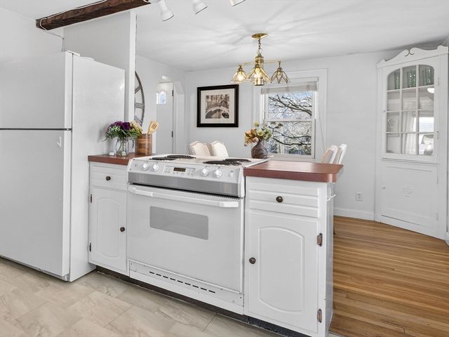 1234 Walnut St, Newton, MA 02461