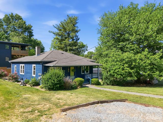 21 Clemmons Street, Asheville, NC 28801