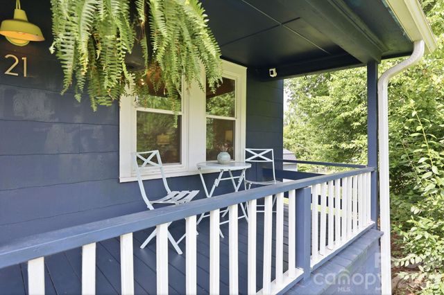 21 Clemmons Street, Asheville, NC 28801
