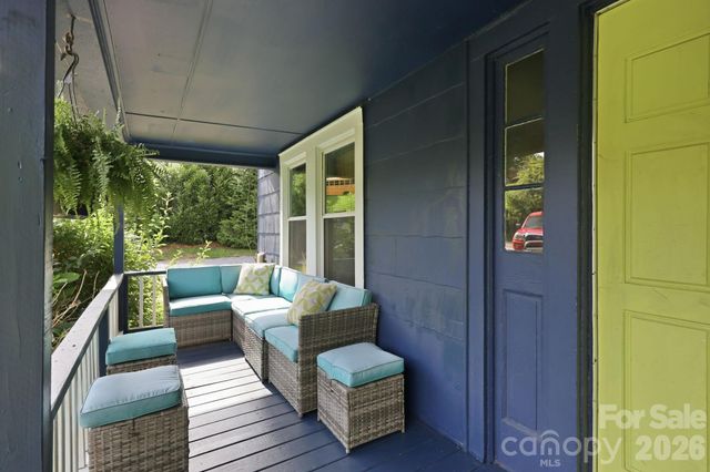 21 Clemmons Street, Asheville, NC 28801