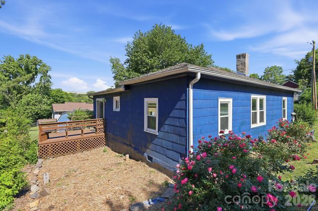21 Clemmons Street, Asheville, NC 28801