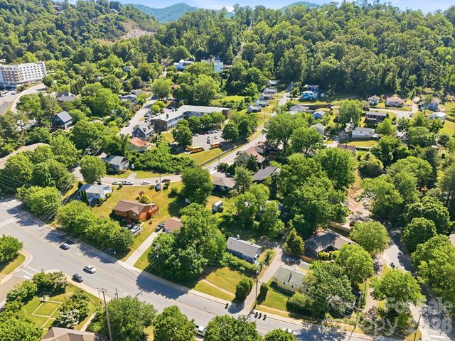 21 Clemmons Street, Asheville, NC 28801