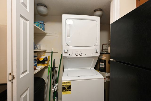 2325 Elliston Pl Apt 202, Nashville, TN 37203