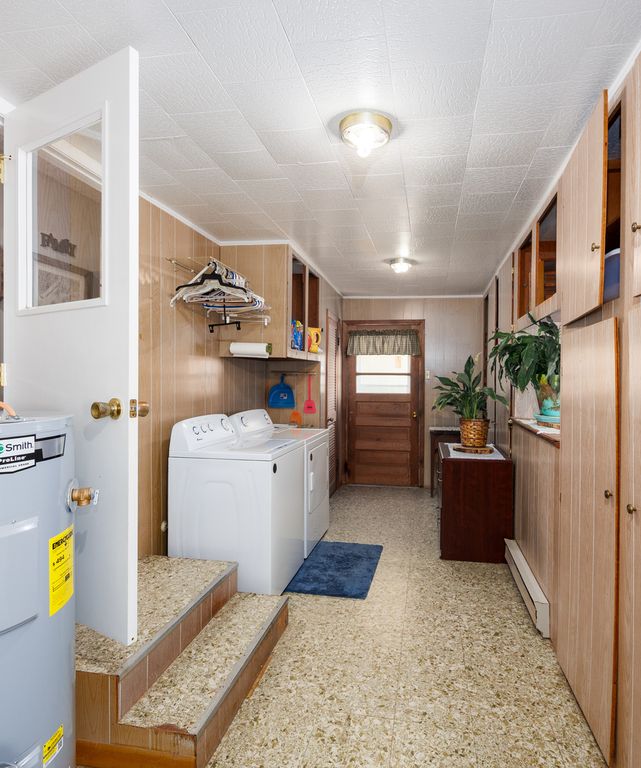 Image 23 of property listing at 2217 Mercer Farm Road, Centralia, IL 62801