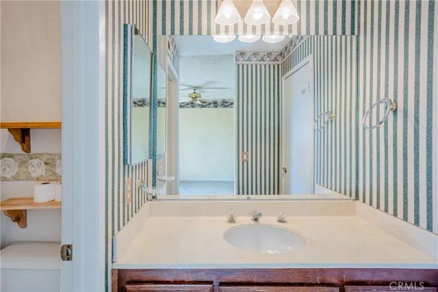 13982 Ramhurst 6, La Mirada, CA 90638