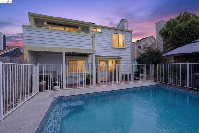3320 Streamwood Ct, Antioch, CA 94531