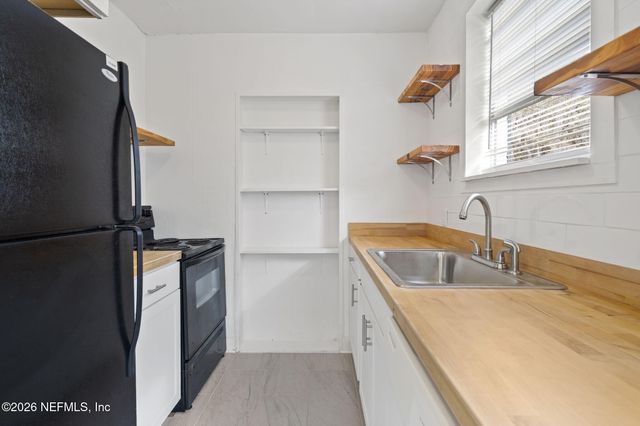 517 CLINTON Drive, Orange Park, FL 32073