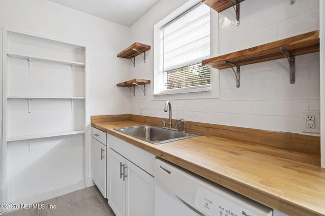 517 CLINTON Drive, Orange Park, FL 32073