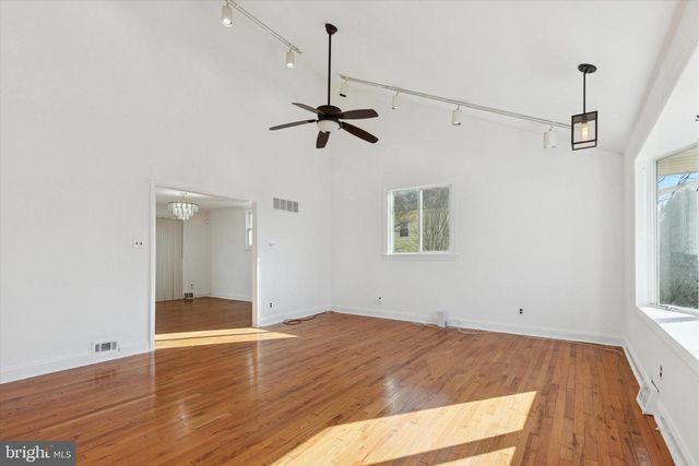 2643 PHIPPS AVE, Willow Grove, PA 19090