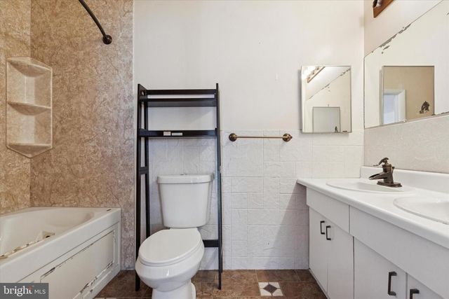 2643 PHIPPS AVE, Willow Grove, PA 19090