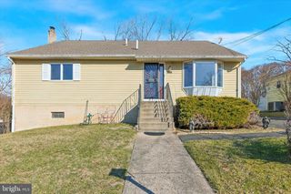 2643 PHIPPS AVE, Willow Grove, PA 19090