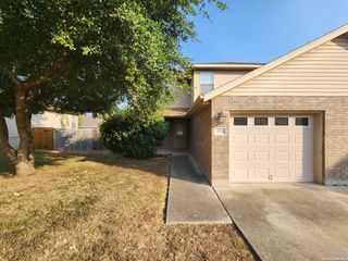 3014 Green Mountain Dr, New Braunfels, TX 78130