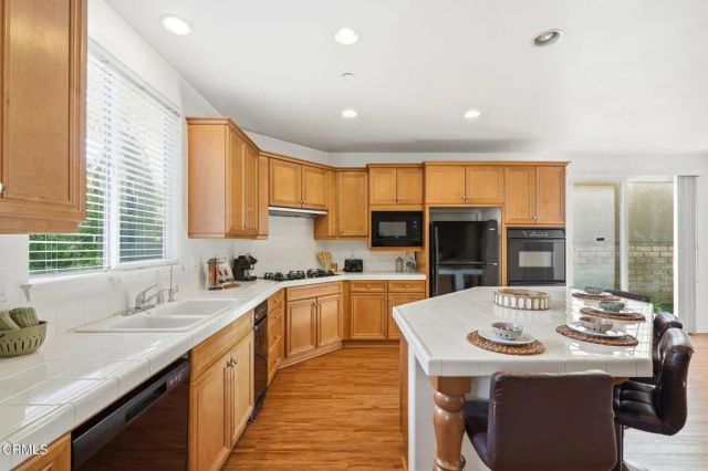 3325 Eagle Bend Lane, Oxnard, CA 93036