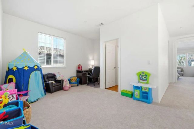 3325 Eagle Bend Lane, Oxnard, CA 93036