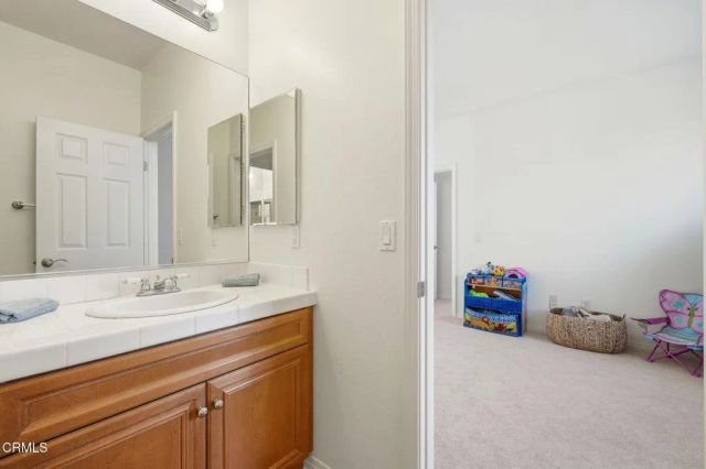 3325 Eagle Bend Lane, Oxnard, CA 93036