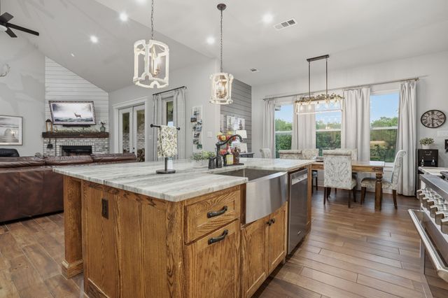 10210 Finch Road, Sanger, TX 76266