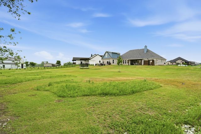10210 Finch Road, Sanger, TX 76266