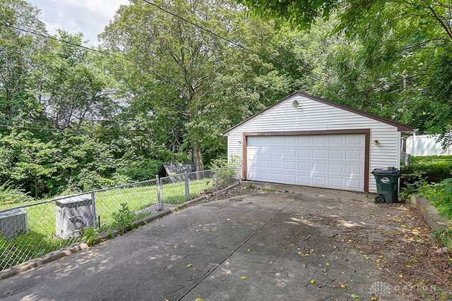 816 Skyview Drive, Dayton, OH 45449