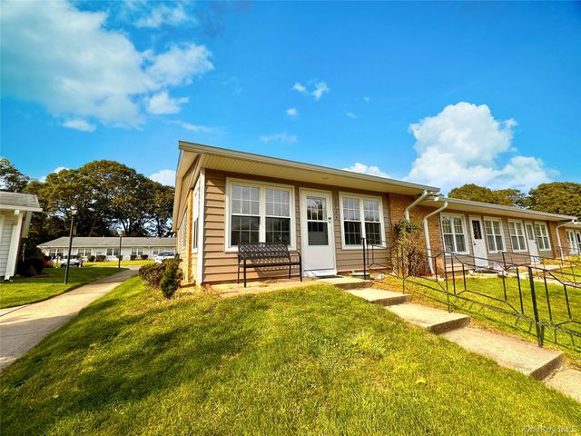 276 Berwick Court A, Ridge, NY 11961